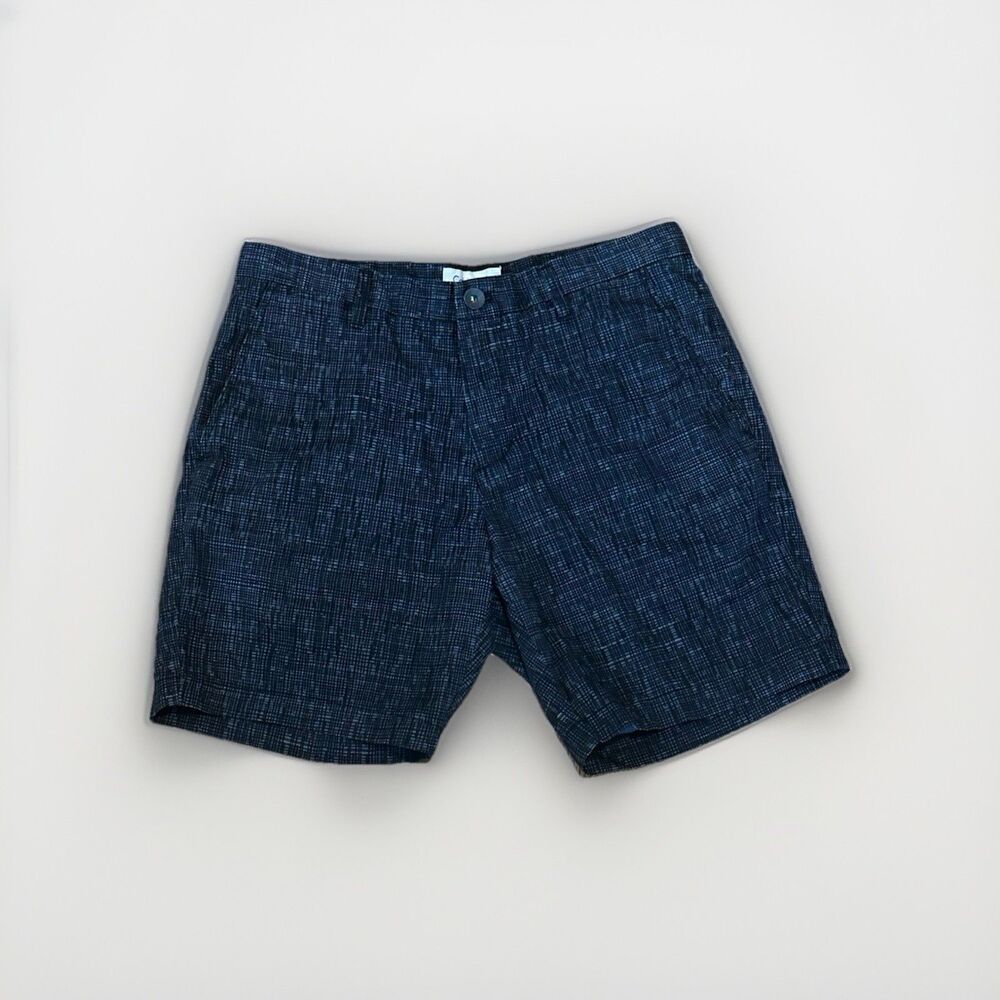Calvin Klein Shorts Mens 31 Gray 7” Inseam Flat Front Body Fit Print 100% Cotton
